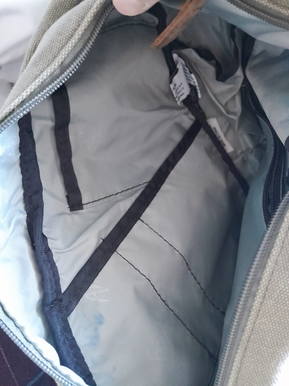 L.L. Bean Olive Green Canvas Men’s Crossbody / Shoulder Bag - Picture 8 of 9